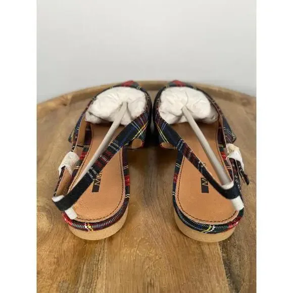 NIB Matiko Lori Green Tartan Flats Size 41 (US 10) - Picture 3 of 9